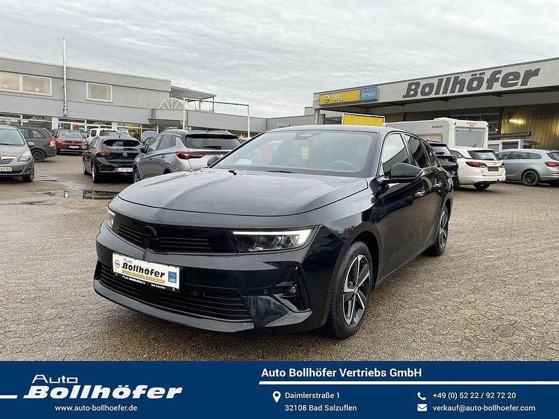 Karbon schwarz (metallic) Gebraucht 2024 Opel Astra Kombi | 20.988 € (Superpreis) - Bild 1/4