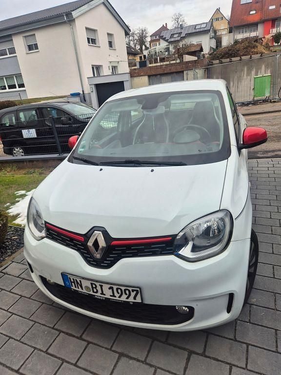 Gebraucht 2020 Renault Twingo Signature Kleinwagen | 8.450 € (Guter Preis) - Bild 1/4
