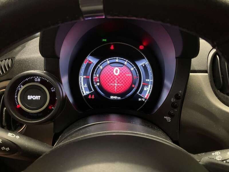Schwarz Gebraucht 2023 Abarth 595 Kleinwagen | 20.000 € (Superpreis) - Bild 1/4