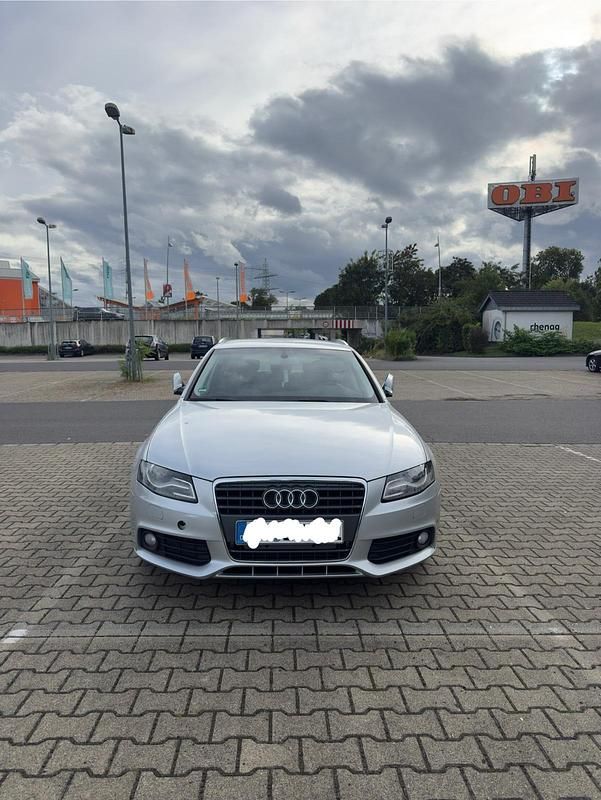 Silber Gebraucht 2010 Audi A4 Kombi | 6.790 € (Fairer Preis) - Bild 1/4