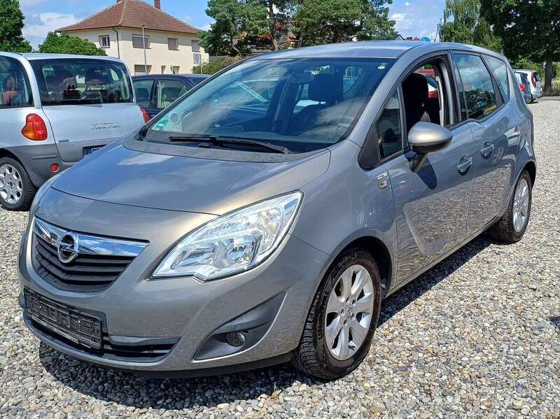 Muskatgrau/muskat braun(m2) Gebraucht 2010 Opel Meriva Edition Van / Kleinbus | 4.300 € (Fairer Preis) - Bild 1/4