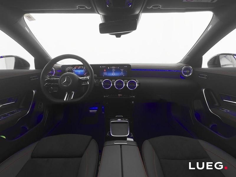 Gebraucht Mercedes CLA200 AMG 150 PS (110 kW) 2025 Schwarz Limousine