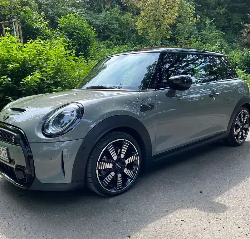 Używany Mini Cooper S 178 KM (130 kW) 2021 Szary Hatchback