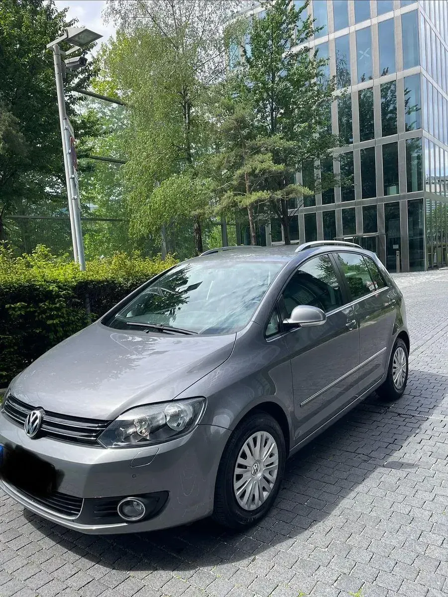 Gebraucht VW Golf Plus Cross Comfortline 122 PS (89 kW) 2009 Grau Van / Kleinbus