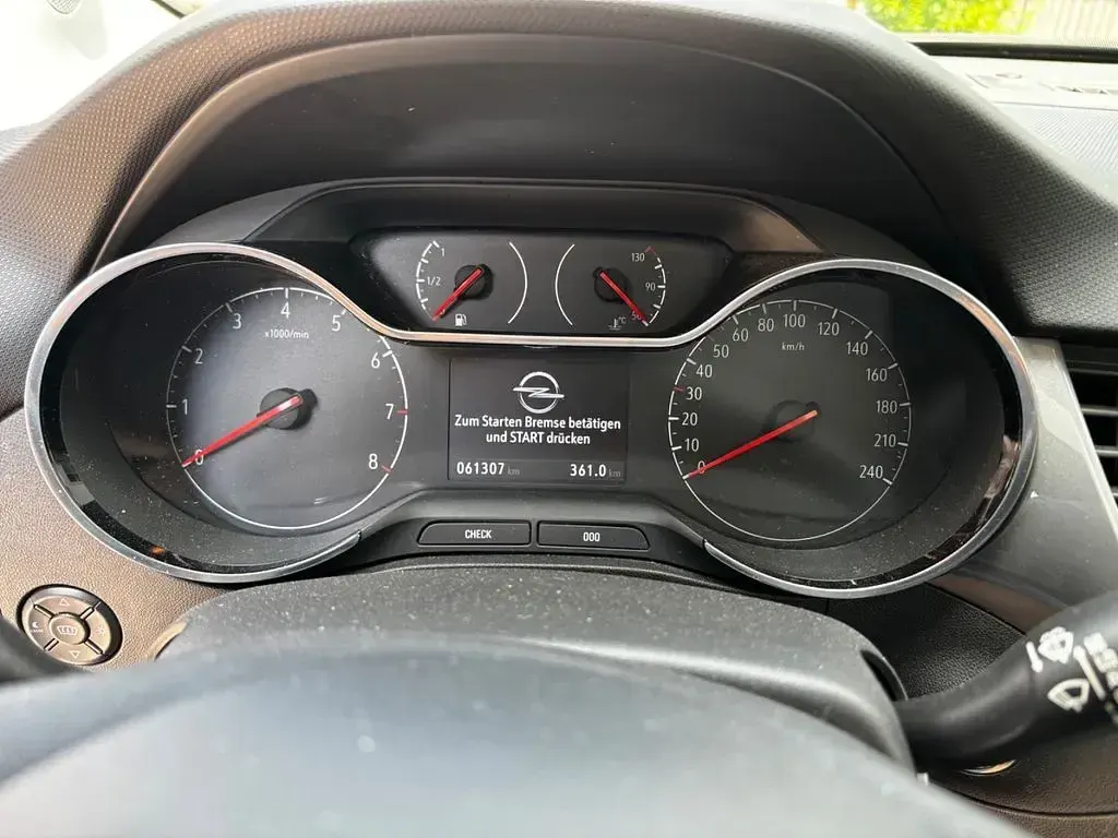 Gebraucht Opel Crossland Ultimate 131 PS (96 kW) 2022 Silber SUV