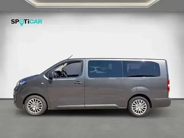 Gebraucht Opel Zafira Life Selection 177 PS (130 kW) 2021 Mondstein grau/e:vulkan grau Van / Kleinbus