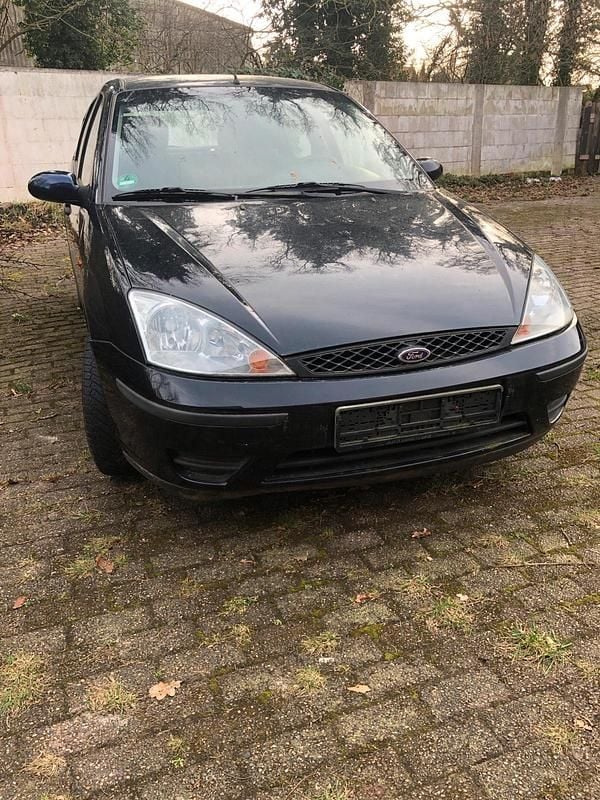 Gebraucht Ford Focus 100 PS (73 kW) 2004 Schwarz Limousine