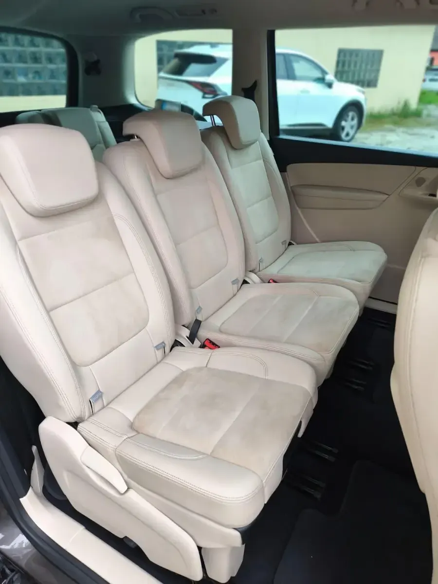 Gebraucht VW Sharan Highline 184 PS (135 kW) 2016 Grau Van / Kleinbus