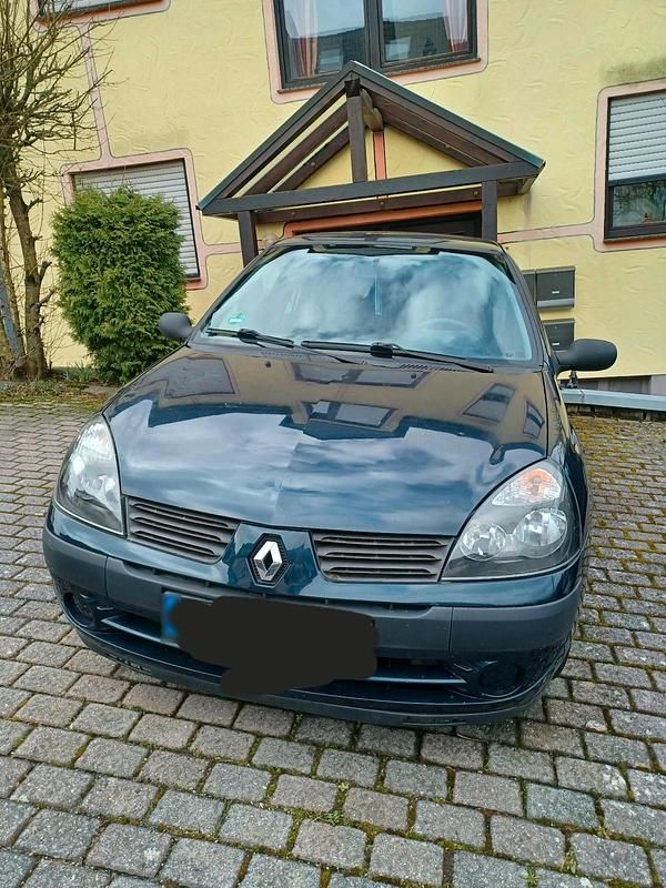 Gebraucht Renault Clio II 55 PS (40 kW) 2003 Andere farben Kleinwagen