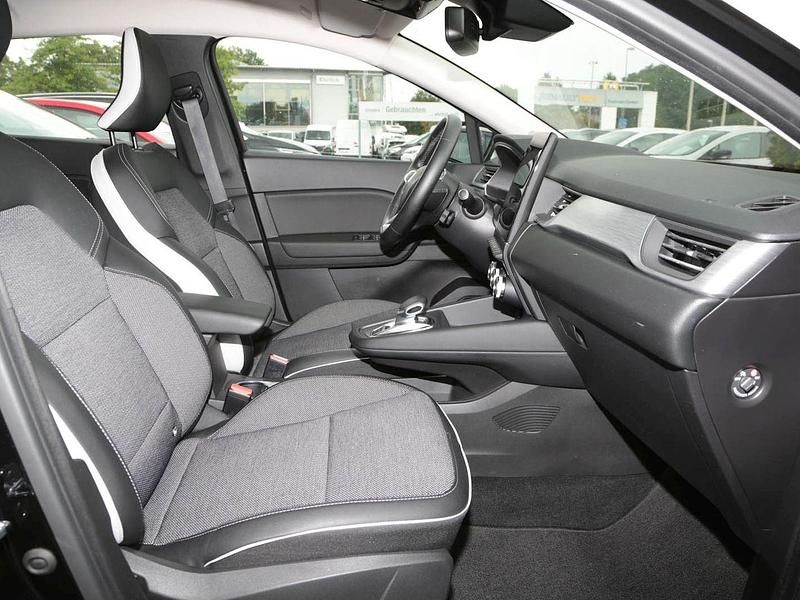 Gebraucht Renault Captur Intens 158 PS (116 kW) 2021 Metallic SUV