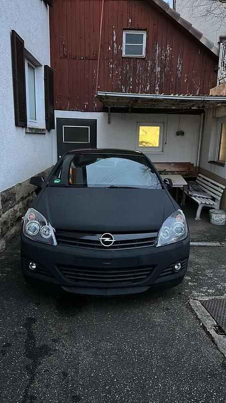 Gebraucht 2005 Opel Astra Kleinwagen | 2.900 € (Teuer) - Bild 1/4