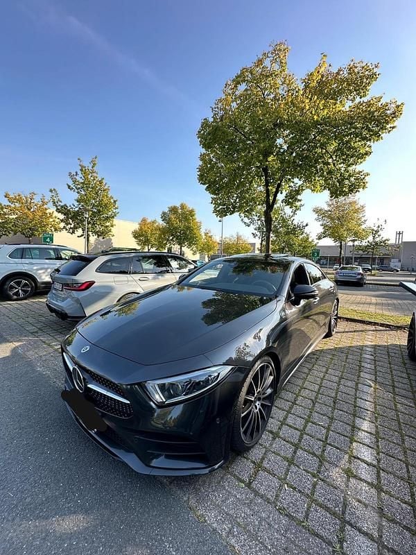 Grau Gebraucht 2019 Mercedes CLS450 Coupé | 46.790 € (Fairer Preis) - Bild 1/4