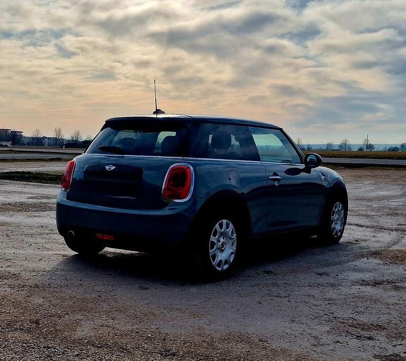 Gebraucht Mini Cooper Chili 136 PS (100 kW) 2016 Grau Kleinwagen
