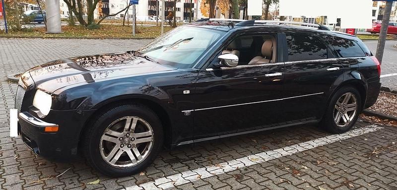 Schwarz Gebraucht 2007 Chrysler 300C Kombi | 4.999 € (Superpreis) - Bild 1/4