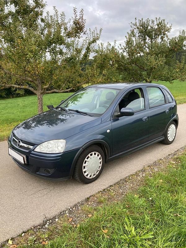 Blau Gebraucht 2006 Opel Corsa Kleinwagen | 1.800 € (Superpreis) - Bild 1/4