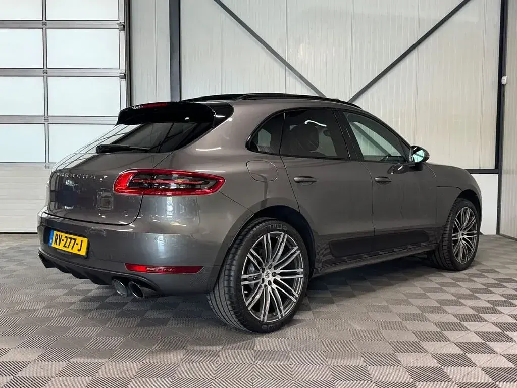 Gebraucht Porsche Macan 252 PS (185 kW) 2018 Grau SUV