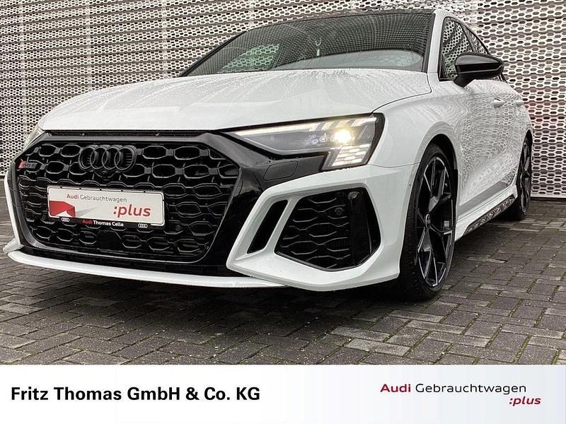 Gletscherweiß metallic Gebraucht 2022 Audi RS3 Ambiente Kleinwagen | 53.790 € (Fairer Preis) - Bild 1/4
