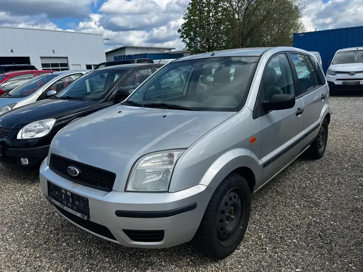 Gebraucht Ford Fusion 80 PS (58 kW) 2003 Silber Kleinwagen