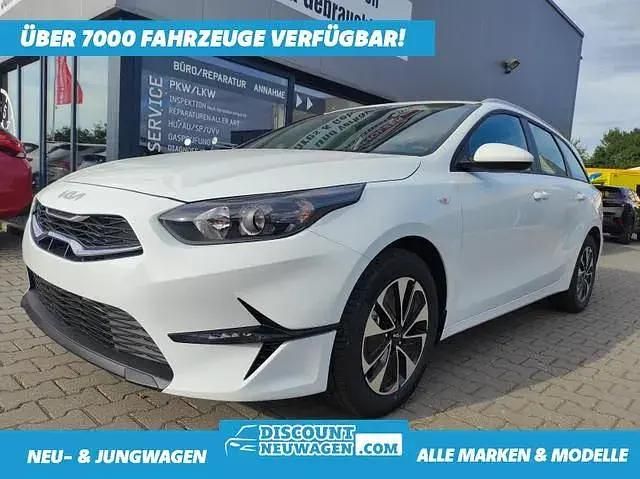 Weiß Neu 2025 Kia Ceed Sportswagon Kombi | 21.790 € (Guter Preis) - Bild 1/4
