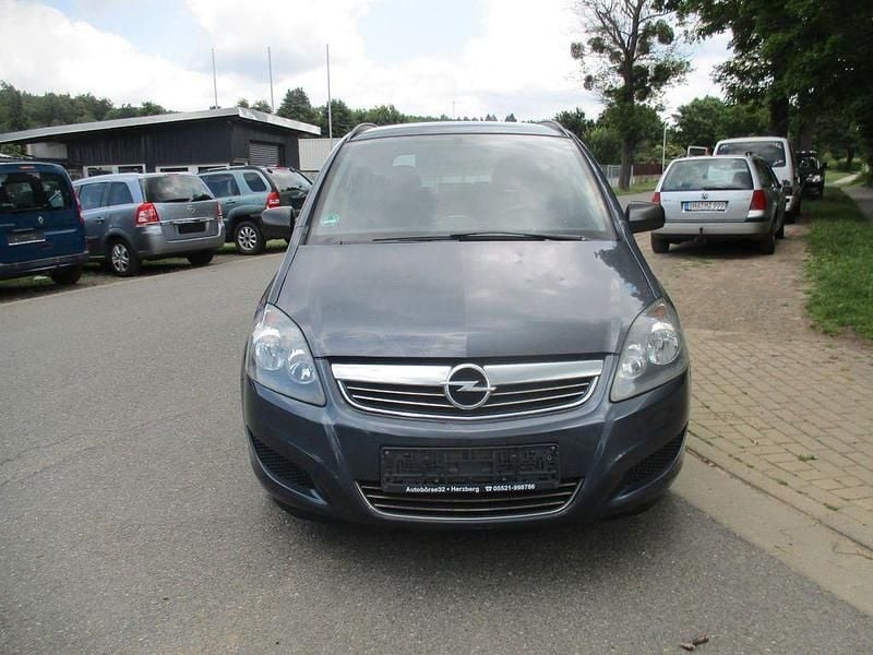 Blau Gebraucht 2012 Opel Zafira Selection Van / Kleinbus | 4.399 € (Fairer Preis) - Bild 1/4