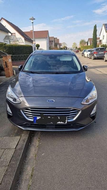 Gebraucht Ford Focus 150 PS (110 kW) 2019 Grau Kombi