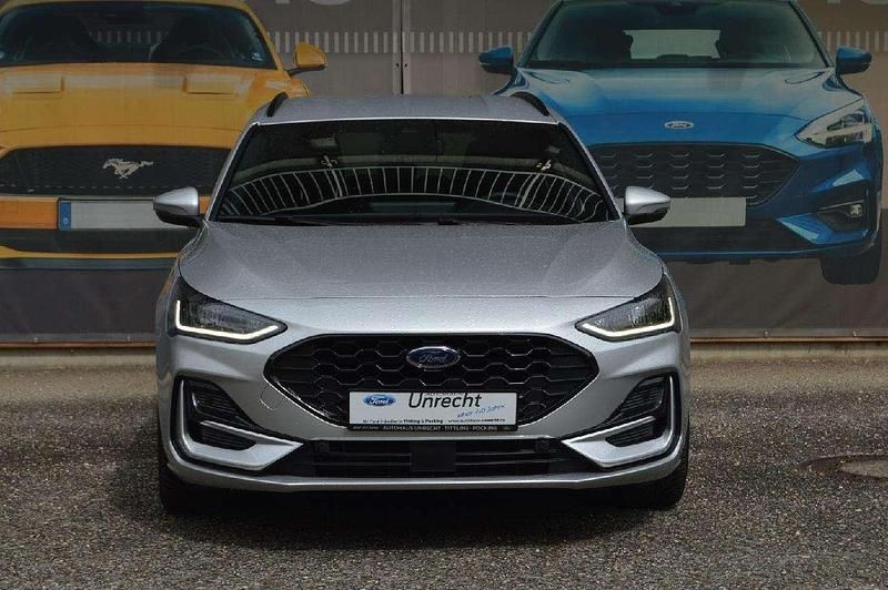 Używany Ford Focus ST-Line X 155 KM (114 kW) 2025 Srebrny Kombi