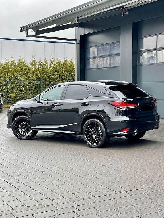 Schwarz Gebraucht 2022 Lexus RX450h Sport Line SUV | 51.890 € (Fairer Preis) - Bild 1/4