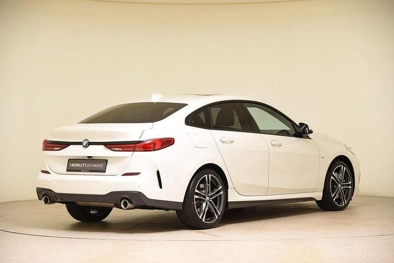 Gebraucht BMW 220 M Sport 190 PS (139 kW) 2024 Weiß Coupé