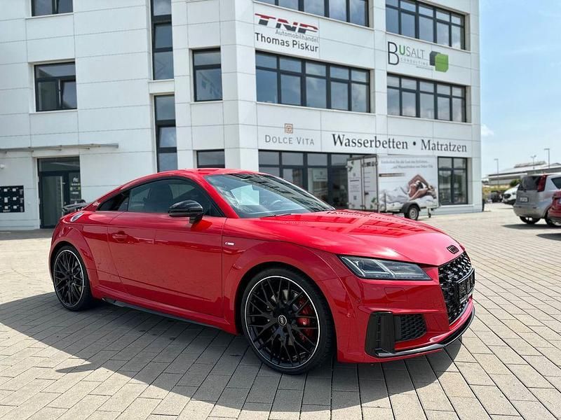 Rot Gebraucht 2023 Audi TT Sport | 67.990 € - Bild 1/4