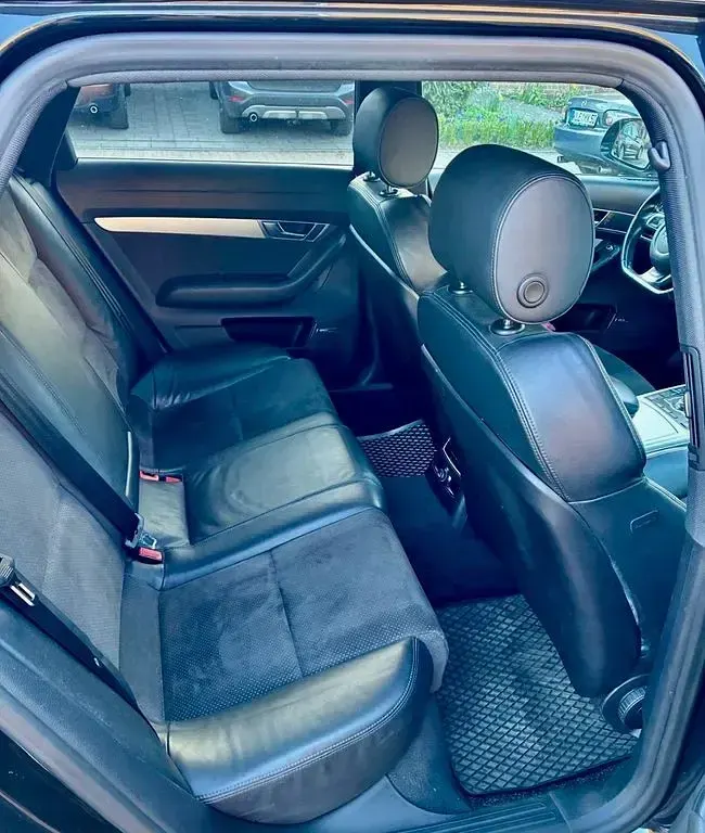 Gebraucht Audi A6 Advanced 170 PS (125 kW) 2011 Schwarz Kombi