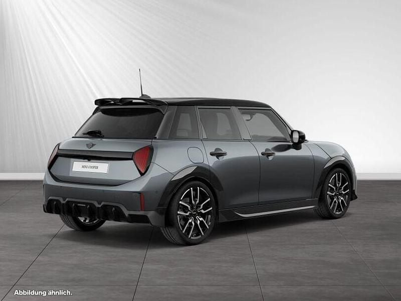 Gebraucht Mini Cooper 114 kW (156 PS) 2025 Legend grey metallic Kleinwagen