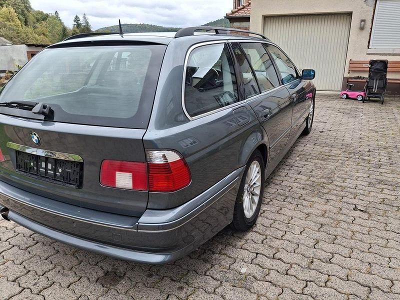 Gebraucht BMW 525 Exclusive 192 PS (141 kW) 2003 Grau Kombi