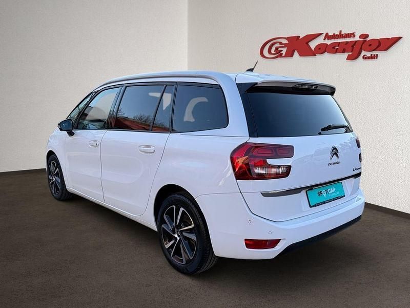 Gebraucht Citroën C4 SpaceTourer PureTech 131 PS (96 kW) 2021 Polarweiß Van / Kleinbus