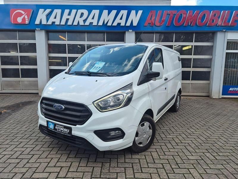 Gebraucht Ford Transit Custom Trend 131 PS (96 kW) 2019 Frozen white Van / Kleinbus