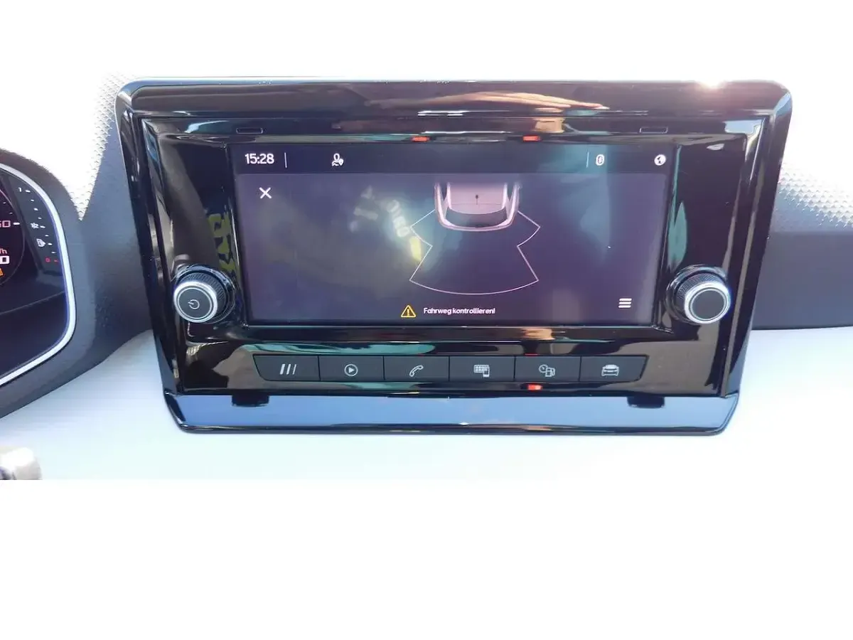 Gebraucht Seat Ibiza Style 95 PS (69 kW) 2023 Nevadaweiss s9rweiß Kleinwagen