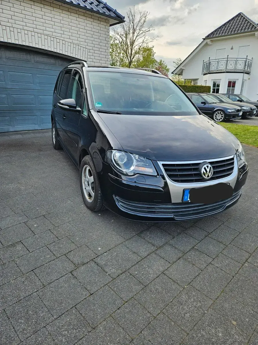 Gebraucht VW Touran 140 PS (102 kW) 2009 Schwarz Van / Kleinbus