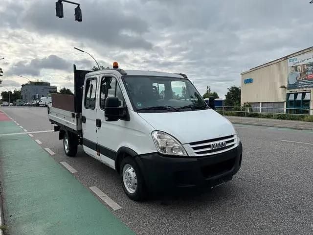 Usata Iveco Daily 85 CV (62 kW) 2009 Bianco