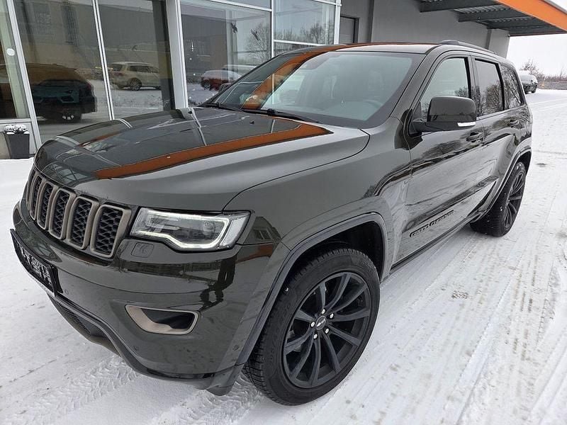 Grün Gebraucht 2016 Jeep Grand Cherokee Limited SUV | 15.650 € (Superpreis) - Bild 1/4