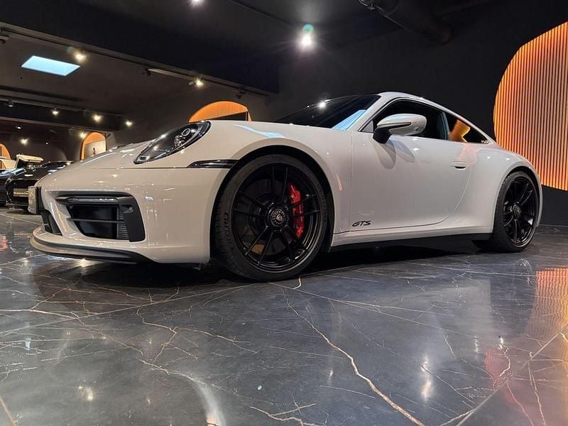 Gebraucht Porsche 992 480 PS (353 kW) 2022 Kreide Coupé