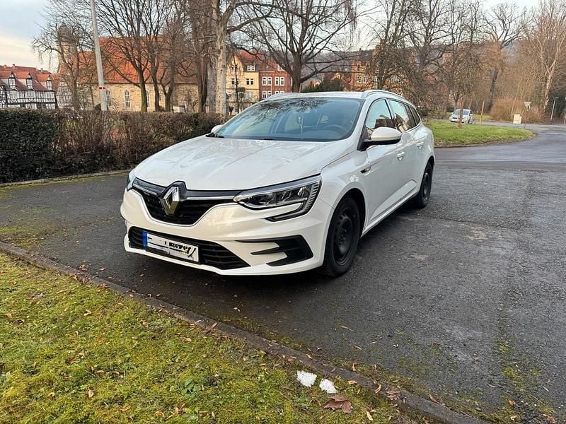 Weiß Gebraucht 2021 Renault Mégane GrandTour Kombi | 12.500 € (Guter Preis) - Bild 1/4