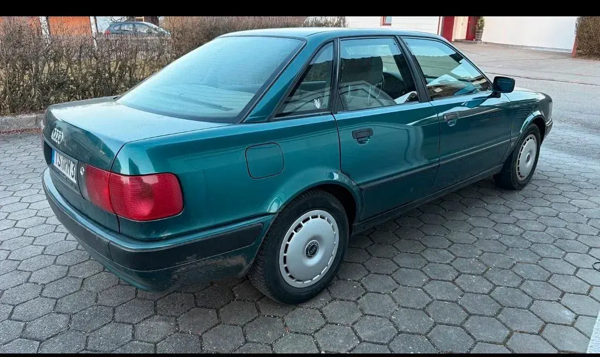 Gebraucht Audi 80 Basis 90 PS (66 kW) 1992 Grün Limousine