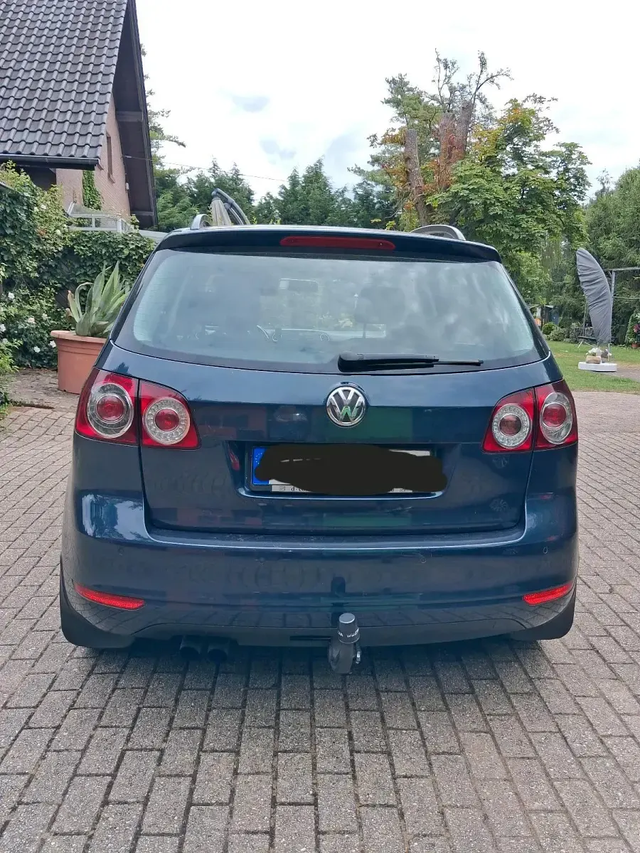 Gebraucht VW Golf Plus Cross 140 PS (102 kW) 2011 Blau Limousine