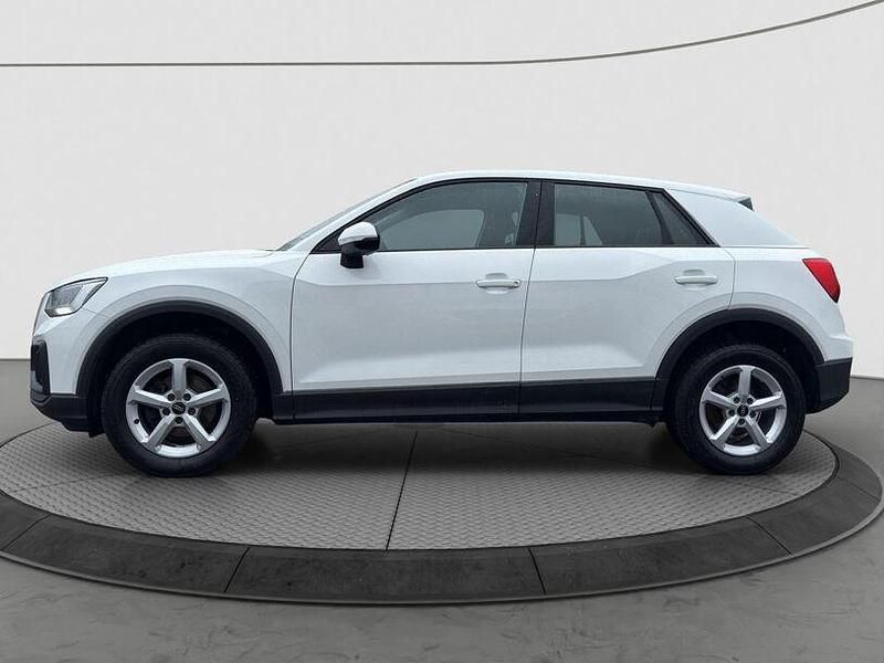 Gebraucht Audi Q2 Ambiente 110 PS (80 kW) 2022 Ibisweiß SUV