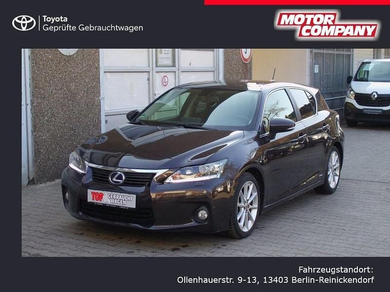 Gebraucht Lexus CT200h Dynamic Line 136 PS (100 kW) 2012 Braun Limousine