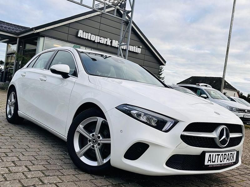 Gebraucht Mercedes A250 Progressive 224 PS (164 kW) 2019 Polarweiss Limousine