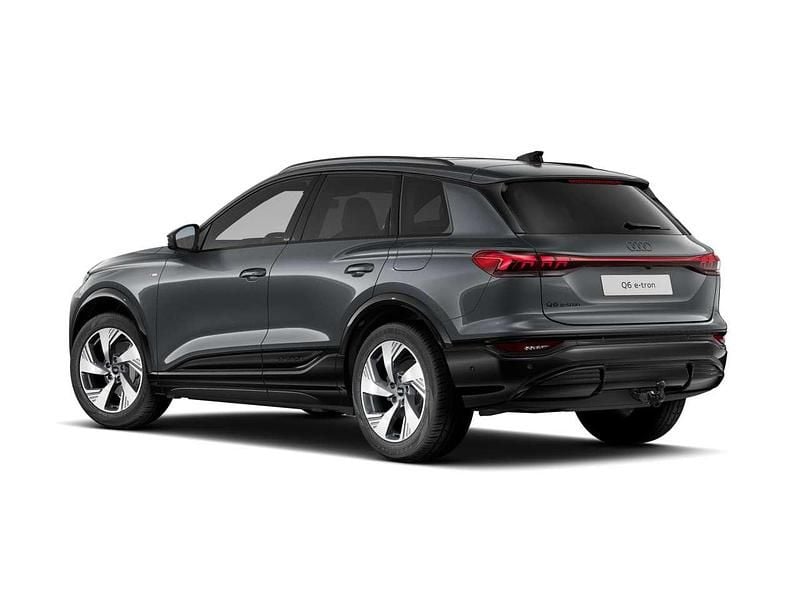 Neu Audi Q6 e-tron Performance 225 kW (306 PS) 2026 Daytonagrau perleffekt SUV