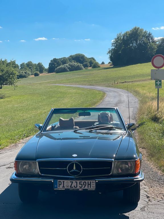 Grün Gebraucht 1974 Mercedes SL450 Cabrio | 23.500 € - Bild 1/4