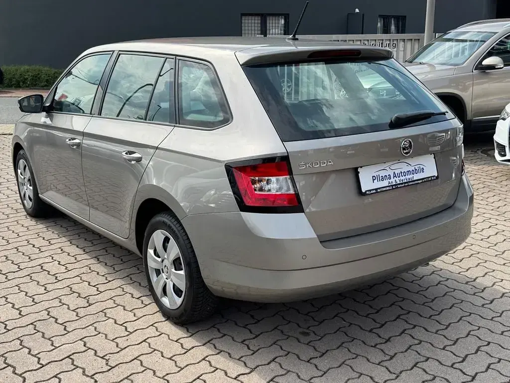 Gebraucht Skoda Fabia Ambition 110 PS (80 kW) 2018 Beige Kombi