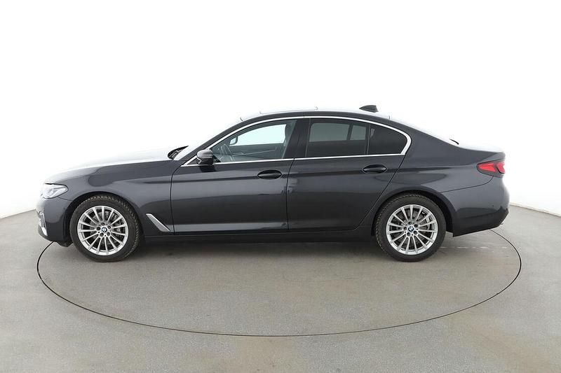 Gebraucht BMW 530 Luxury Line 286 PS (210 kW) 2023 Grau Limousine