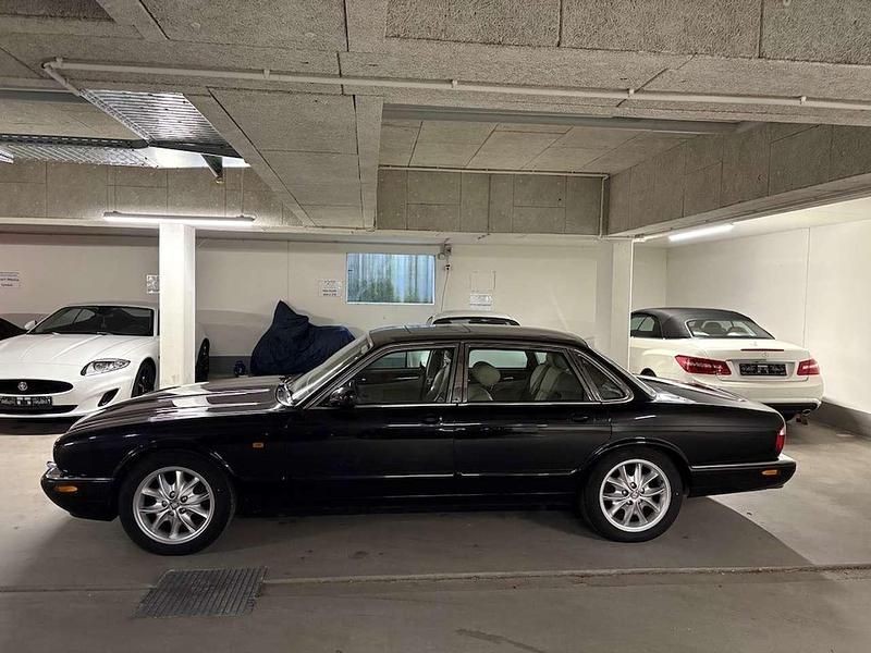 Gebraucht Jaguar XJ Executive 284 PS (208 kW) 2002 Anthracite Limousine